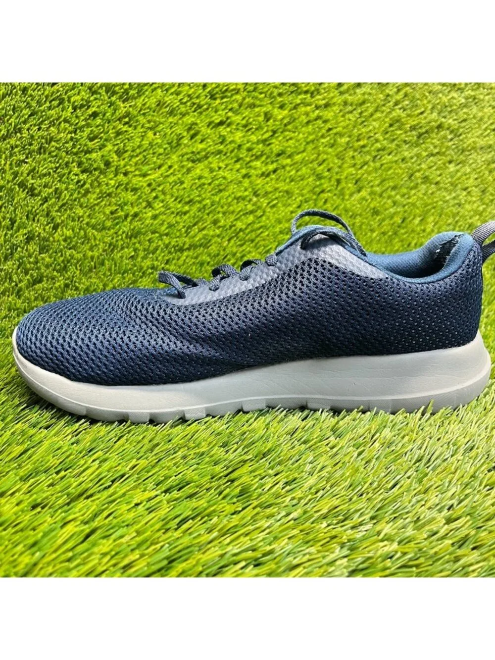 Skechers Go Walk Max Mens Size 10 3E Blue Gray Athletic Running Shoes Sneakers